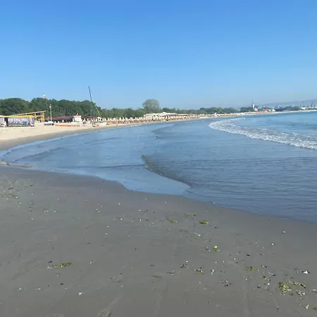 Апартамент South Bay 2